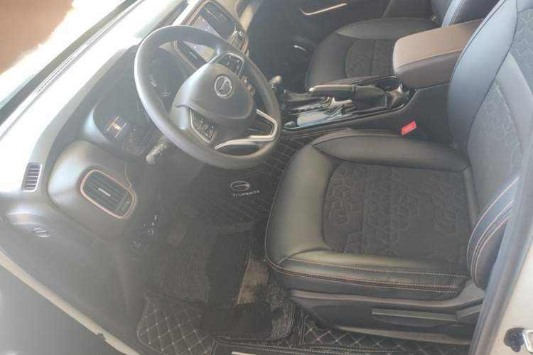 Used GAC Trumpchi GS3 2017 150N Automatic Elite Edition Left Front Seat