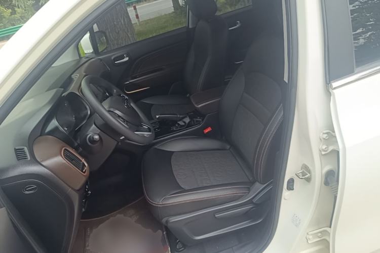 Used GAC Trumpchi GS3 2017 150N Automatic Elite Edition Left Front Seat