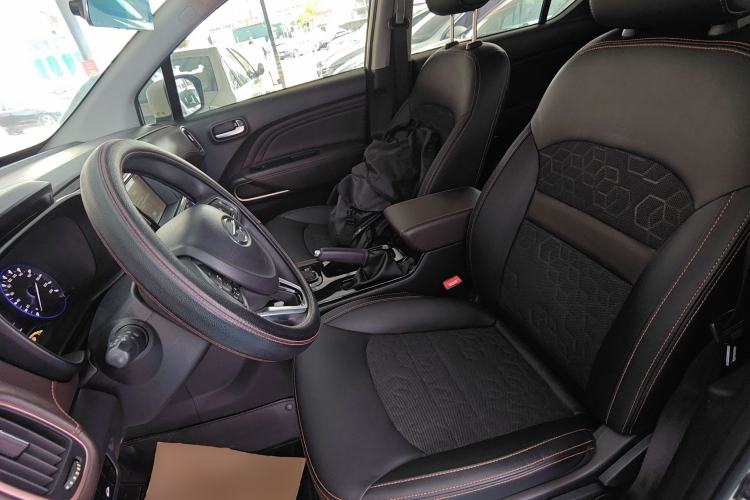 Used GAC Trumpchi GS3 2017 200T Automatic Elite Edition Left Front Seat
