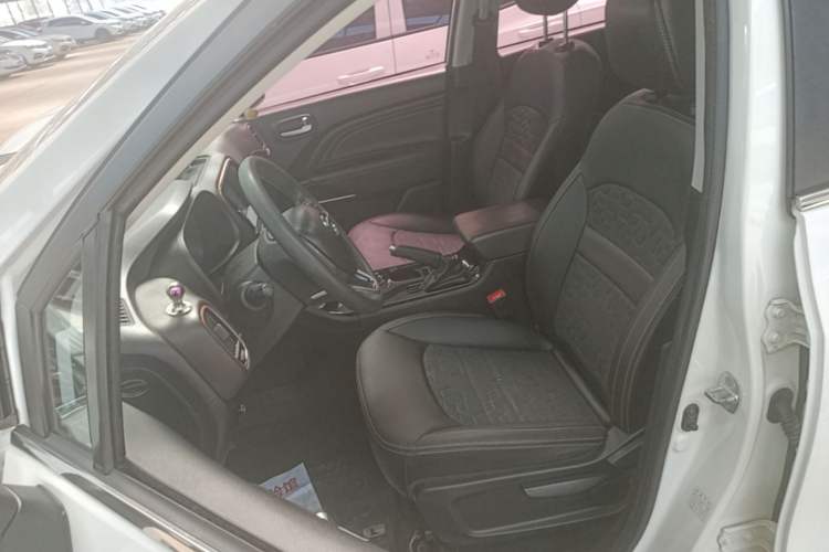 Used GAC Trumpchi GS3 2017 200T Automatic Elite Edition Left Front Seat