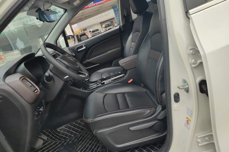 Used GAC Trumpchi GS3 2017 200T Automatic Luxury Edition Left Front Seat