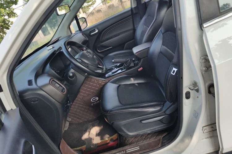 Used GAC Trumpchi GS3 2017 150N Automatic Elite Edition Left Front Seat