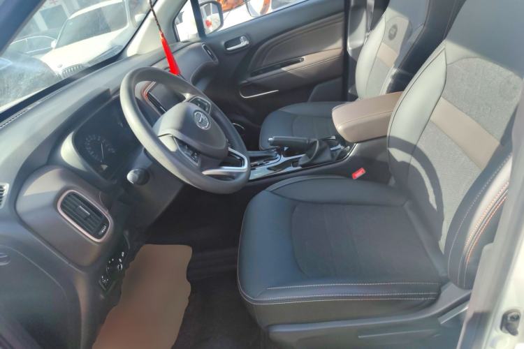 Used GAC Trumpchi GS3 2017 150N Automatic Elite Edition Left Front Seat
