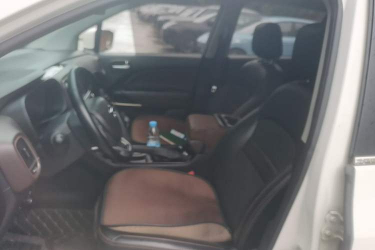 Used GAC Trumpchi GS3 2017 150N Automatic Elite Edition Left Front Seat