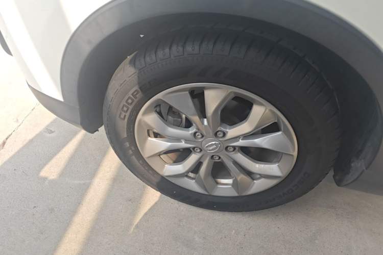 Used GAC Trumpchi GS3 2017 150N Manual Luxury Edition Left Front Wheel Hub