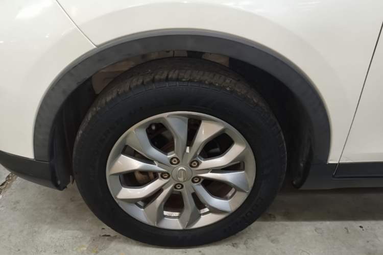 Used GAC Trumpchi GS3 2017 150N Automatic Elite Edition Left Front Wheel Hub