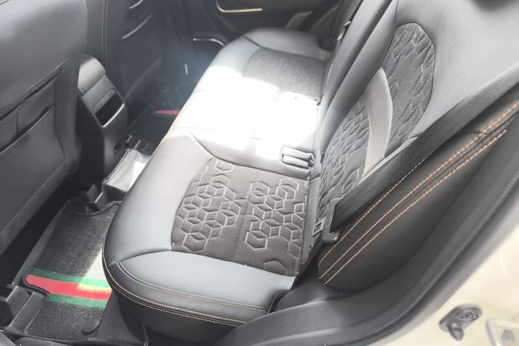 Used GAC Trumpchi GS3 2017 200T Automatic Elite Edition Left Rear Seat