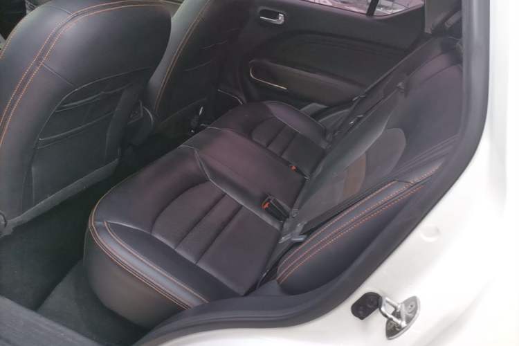 Used GAC Trumpchi GS3 2017 200T Automatic Luxury Edition Left Rear Seat