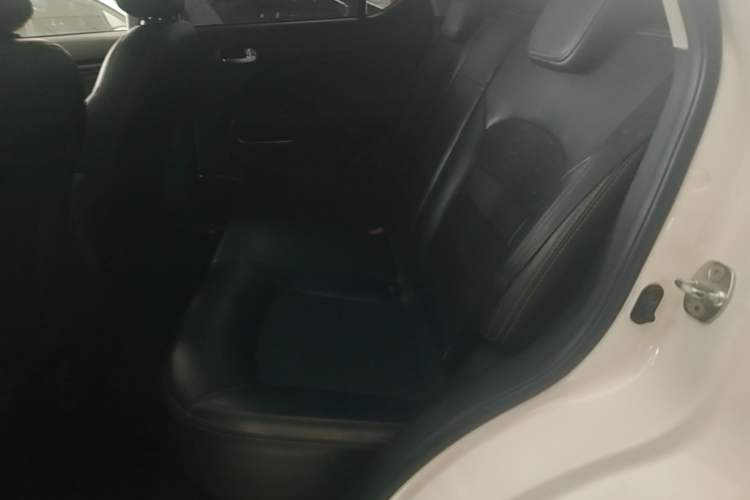 Used GAC Trumpchi GS3 2017 150N Automatic Elite Edition Left Rear Seat