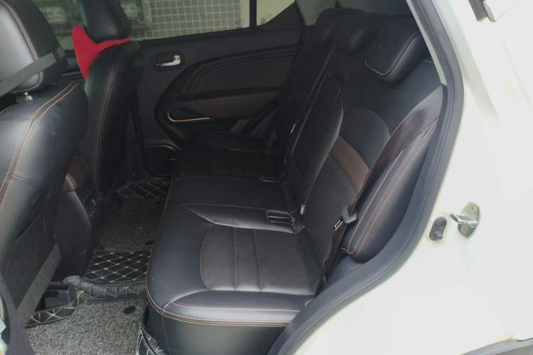 Used GAC Trumpchi GS3 2017 200T Automatic Luxury Edition Left Rear Seat