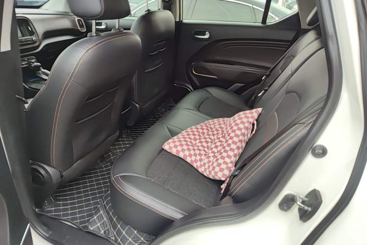 Used GAC Trumpchi GS3 2017 150N Automatic Elite Edition Left Rear Seat