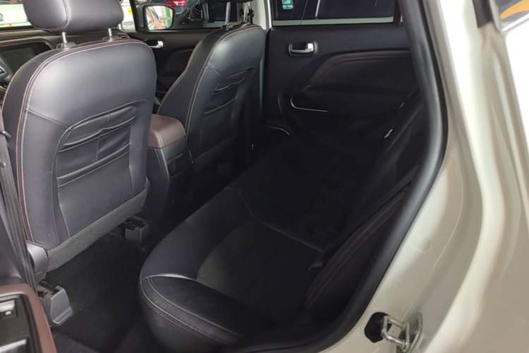 Used GAC Trumpchi GS3 2017 150N Automatic Elite Edition Left Rear Seat