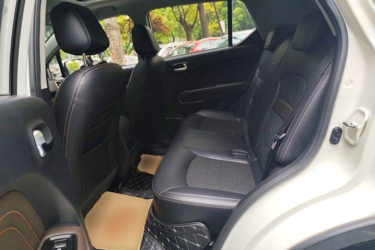 Used GAC Trumpchi GS3 2017 150N Automatic Elite Edition Left Rear Seat