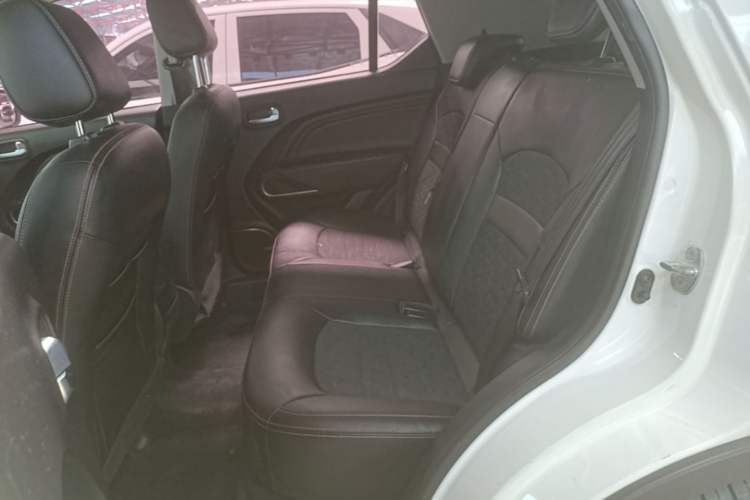Used GAC Trumpchi GS3 2017 200T Automatic Elite Edition Left Rear Seat