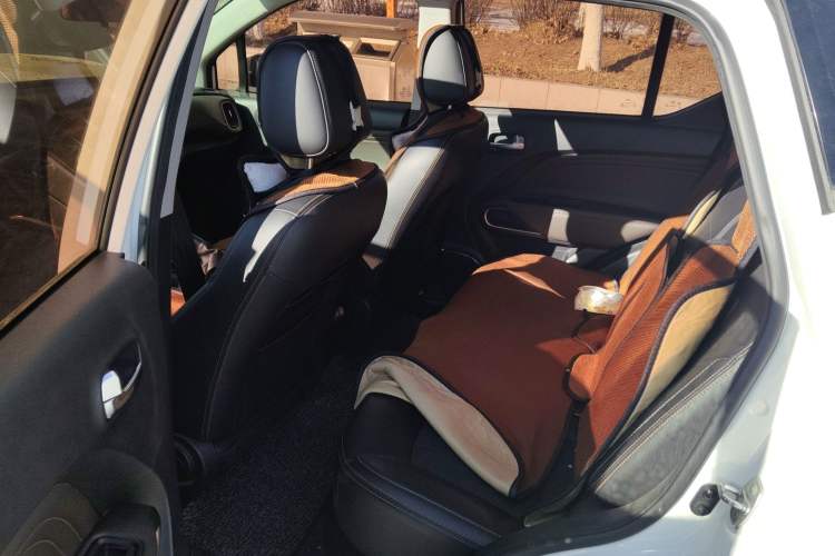 Used GAC Trumpchi GS3 2017 150N Manual Elite Edition Left Rear Seat