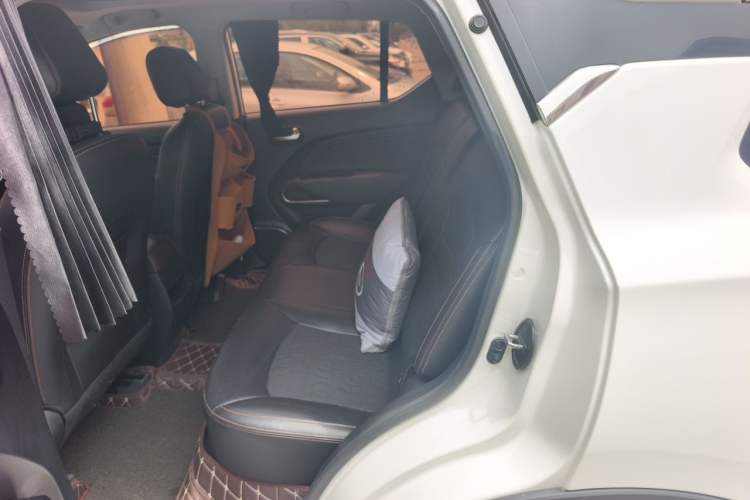 Used GAC Trumpchi GS3 2017 150N Automatic Elite Edition Left Rear Seat