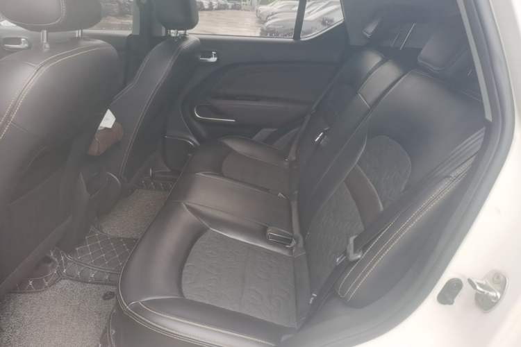 Used GAC Trumpchi GS3 2017 150N Automatic Elite Edition Left Rear Seat