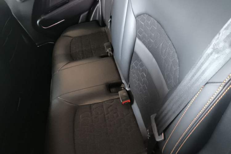 Used GAC Trumpchi GS3 2017 150N Automatic Elite Edition Left Rear Seat
