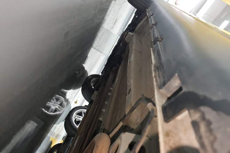 Used GAC Trumpchi GS3 2017 150N Manual Elite Edition Left Side Sill