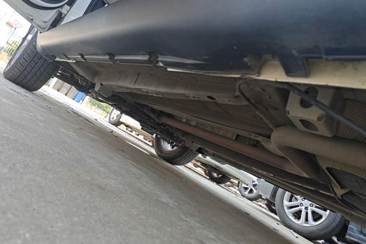 Used GAC Trumpchi GS3 2017 150N Automatic Elite Edition Left Side Sill