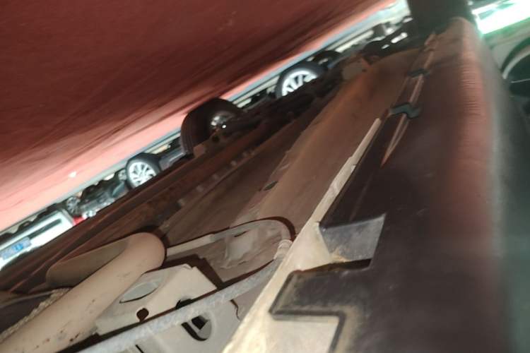 Used GAC Trumpchi GS3 2017 150N Automatic Elite Edition Left Side Sill