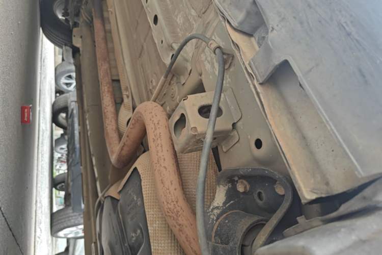 Used GAC Trumpchi GS3 2017 150N Automatic Elite Edition Left Side Sill