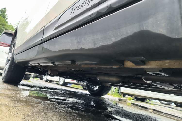 Used GAC Trumpchi GS3 2017 200T Automatic Luxury Edition Left Side Sill
