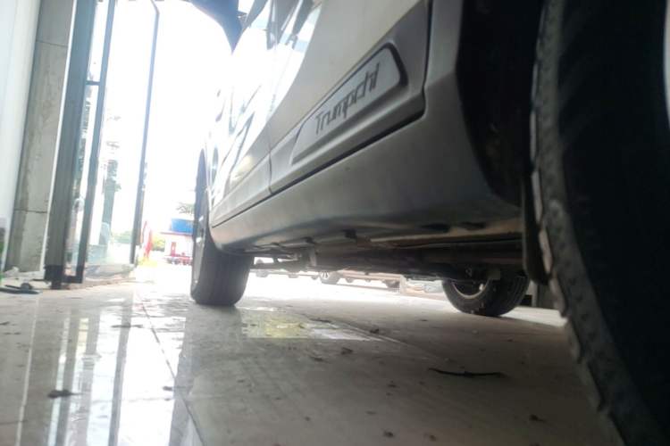 Used GAC Trumpchi GS3 2017 150N Automatic Elite Edition Left Side Sill