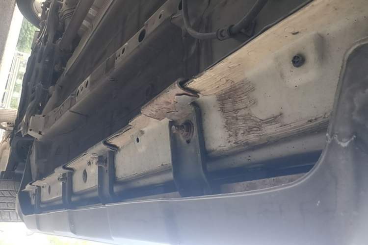 Used GAC Trumpchi GS3 2017 150N Automatic Elite Edition Left Side Sill