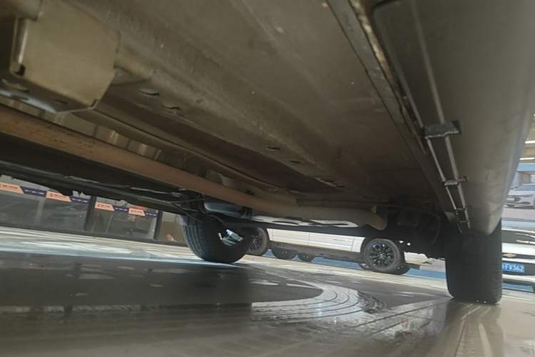 Used GAC Trumpchi GS3 2017 150N Automatic Elite Edition Left Side Sill
