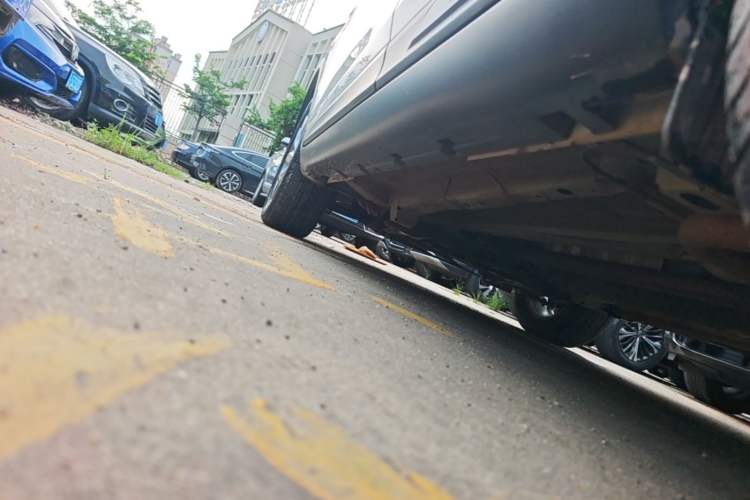 Used GAC Trumpchi GS3 2017 150N Automatic Elite Edition Left Side Sill