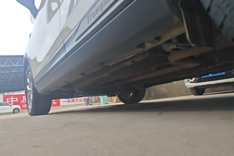 Used GAC Trumpchi GS3 2017 150N Manual Luxury Edition Left Side Sill