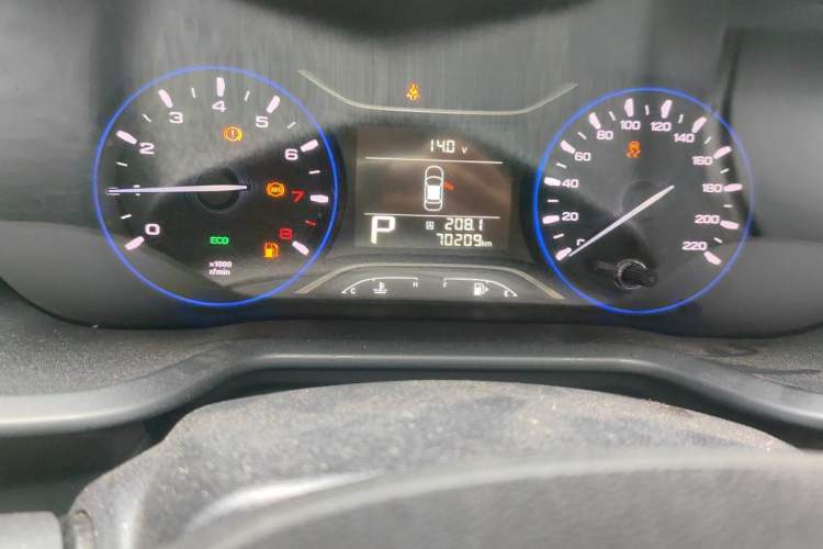 Used GAC Trumpchi GS3 2017 150N Automatic Elite Edition Odometer Close Up