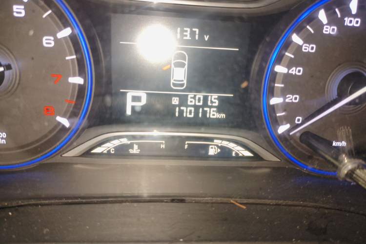 Used GAC Trumpchi GS3 2017 200T Automatic Elite Edition Odometer Close Up