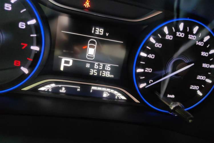 Used GAC Trumpchi GS3 2017 150N Automatic Elite Edition Odometer Close Up