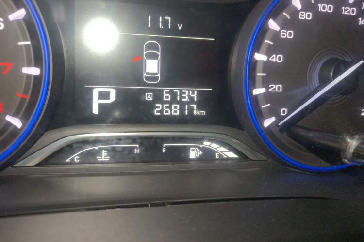 Used GAC Trumpchi GS3 2017 150N Automatic Elite Edition Odometer Close Up