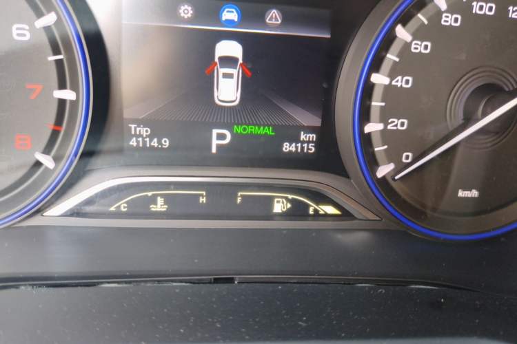 Used GAC Trumpchi GS3 2017 200T Automatic Luxury Edition Odometer Close Up