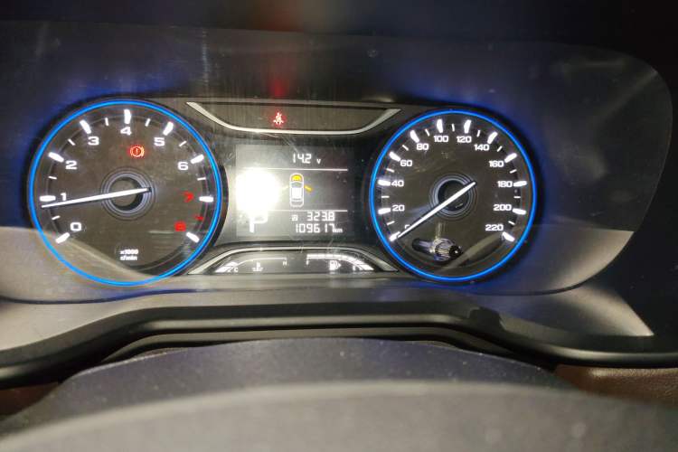 Used GAC Trumpchi GS3 2017 150N Automatic Elite Edition Odometer Close Up