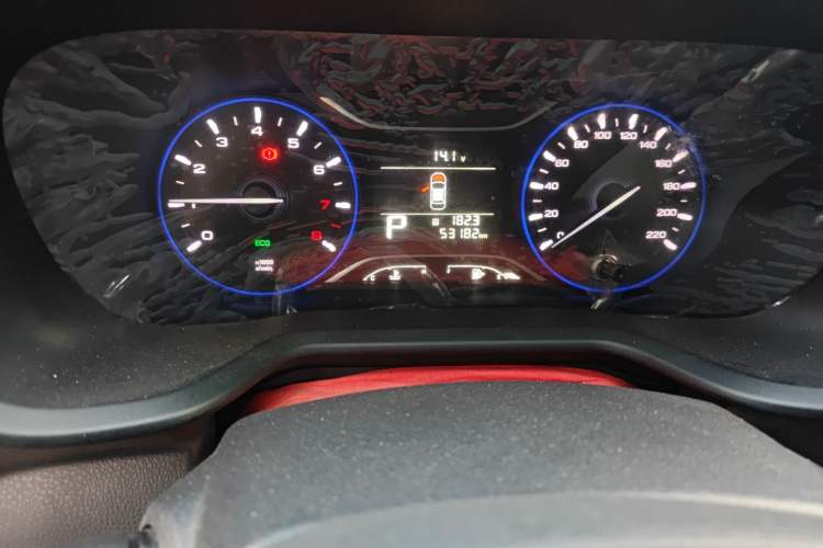 Used GAC Trumpchi GS3 2017 150N Automatic Elite Edition Odometer Close Up