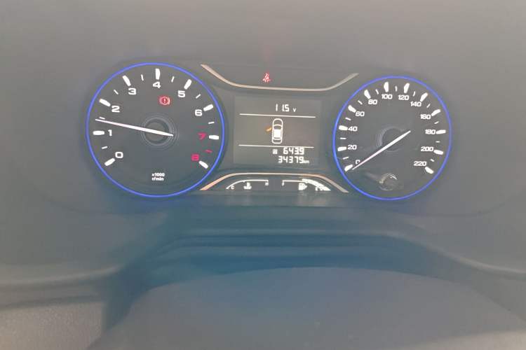 Used GAC Trumpchi GS3 2017 150N Manual Elite Edition Odometer Close Up