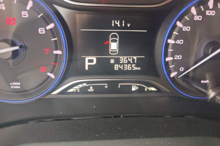 Used GAC Trumpchi GS3 2017 150N Automatic Elite Edition Odometer Close Up
