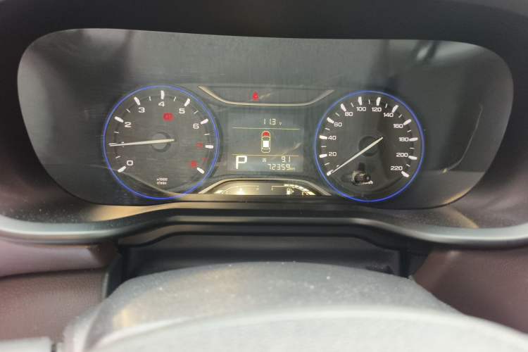 Used GAC Trumpchi GS3 2017 150N Automatic Elite Edition Odometer Close Up