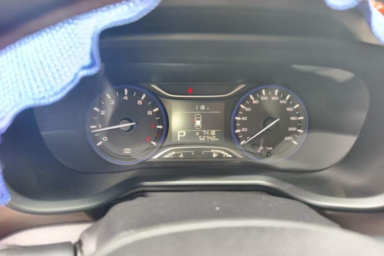 Used GAC Trumpchi GS3 2017 150N Automatic Elite Edition Odometer Close Up