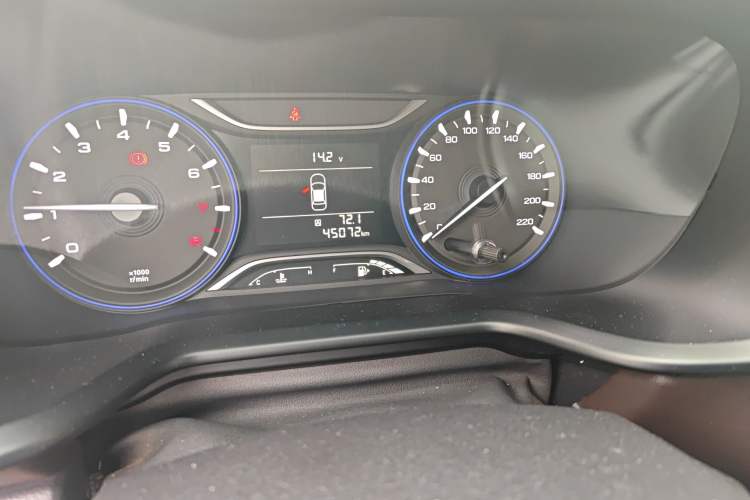Used GAC Trumpchi GS3 2017 150N Manual Elite Edition Odometer Close Up