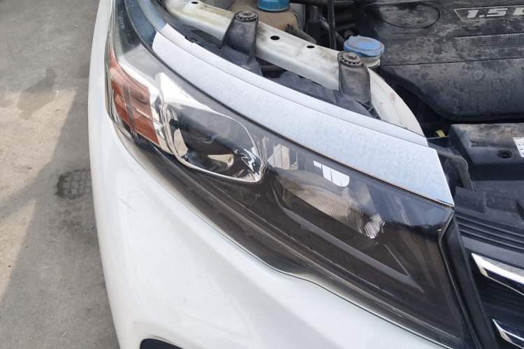 Used GAC Trumpchi GS3 2017 150N Manual Elite Edition Right Front Headlight