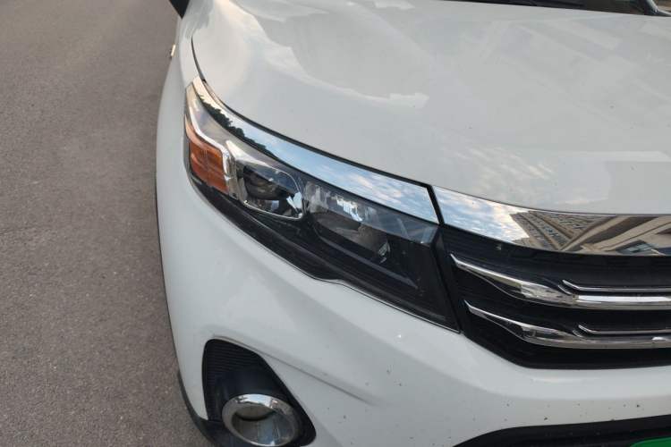 Used GAC Trumpchi GS3 2017 150N Manual Elite Edition Right Front Headlight