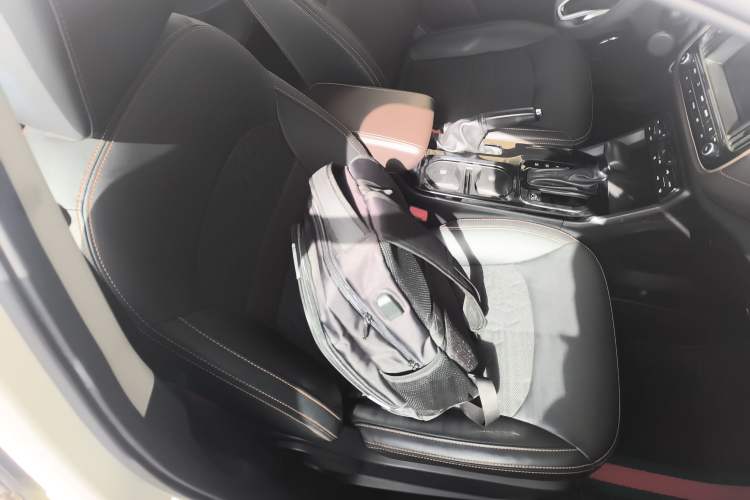 Used GAC Trumpchi GS3 2017 200T Automatic Elite Edition Right Front Seat