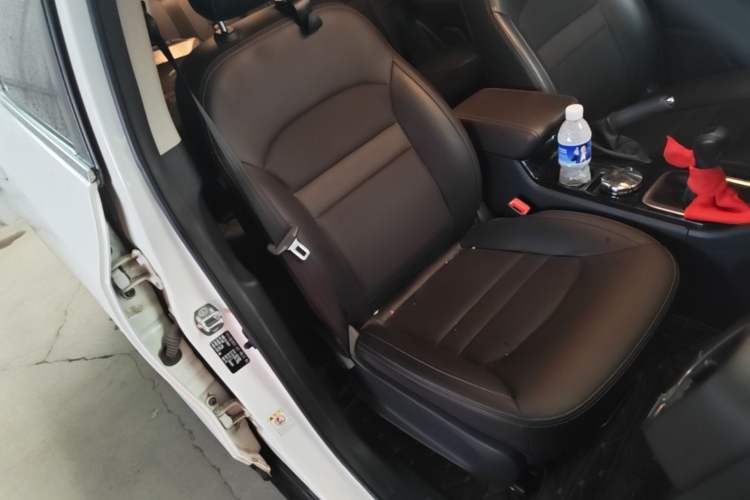 Used GAC Trumpchi GS3 2017 150N Manual Luxury Edition Right Front Seat