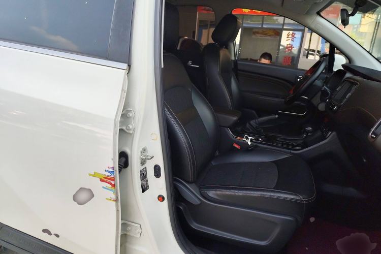 Used GAC Trumpchi GS3 2017 200T Automatic Elite Edition Right Front Seat