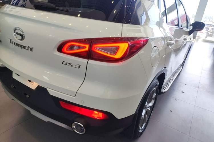 Used GAC Trumpchi GS3 2017 150N Automatic Elite Edition Right Rear Taillight